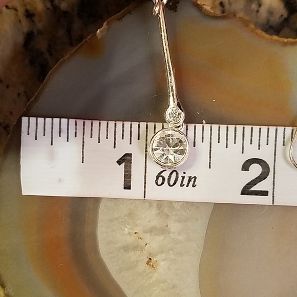 ••Sold•• Long silver rhinestone drop earrings GUC 1.75” - Picture 6 of 8